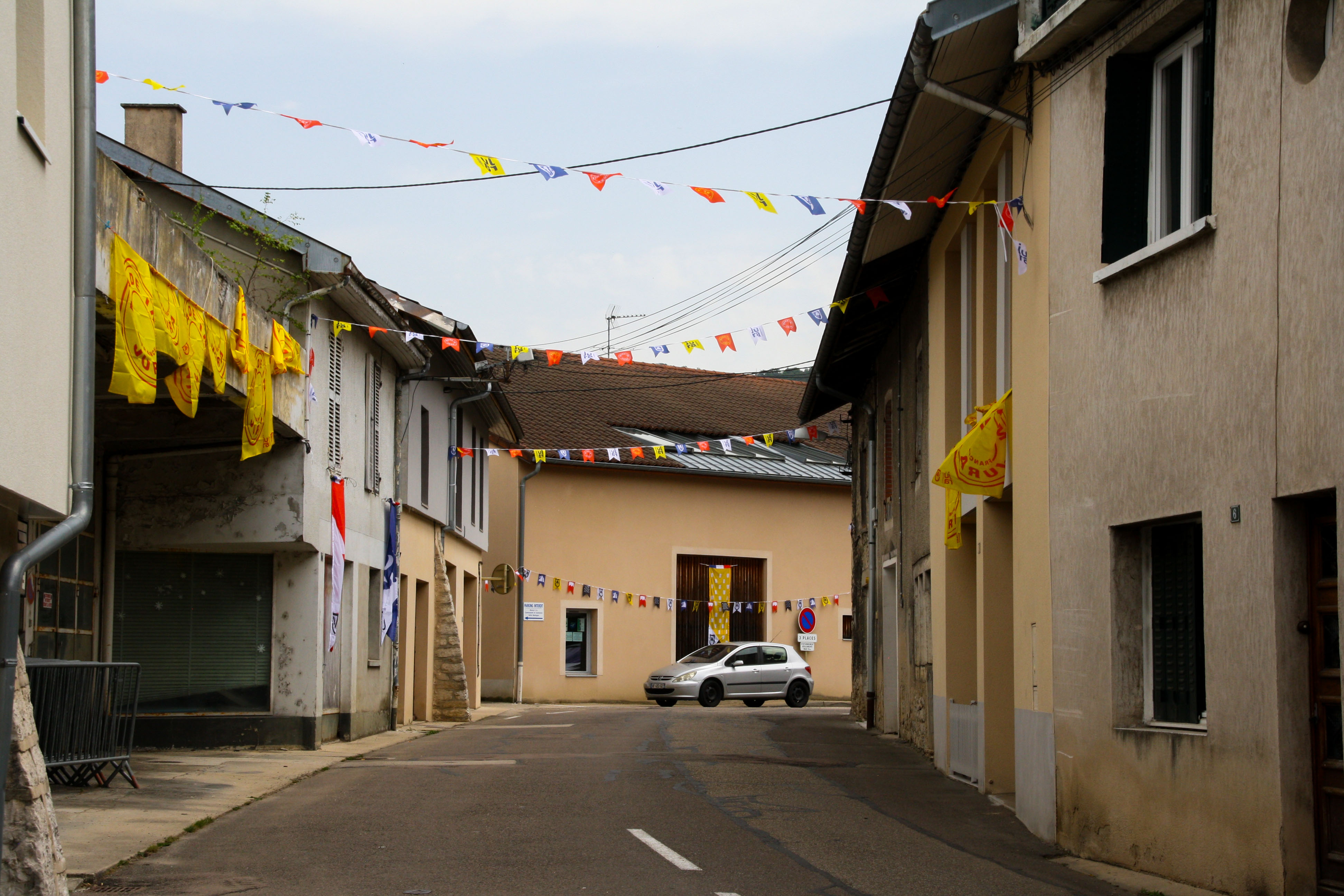 Arinthod, décoré pour le Tour de France 2023