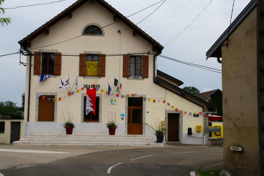 Saffloz, décoré pour le Tour de France 2023